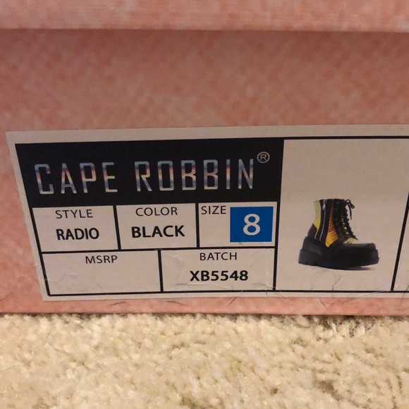 Cape Robbin holographic boot - Picture 4 of 4